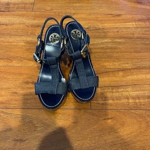 Tory Burch Denim Wedge Shoes. Size 7